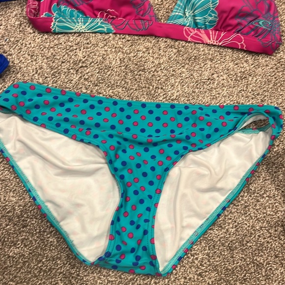 Two bikini sets - Picture 2 of 6